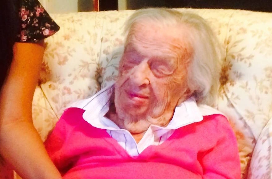 113 Year Old Jewish Woman Now Oldest Person In The Us National And