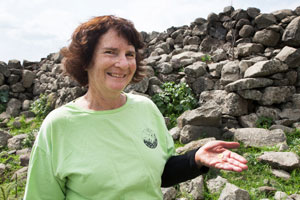 Laurie Rimon, the Israeli woman who discovered the rare gold coin while hiking. (Israel Antiquities Authority)