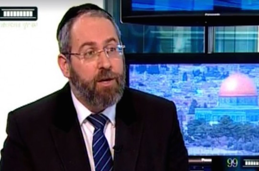 Ashkenazi Chief Rabbi David Lau speaking on the Knesset Channel, June 7, 2016. (Screenshot from YouTube)