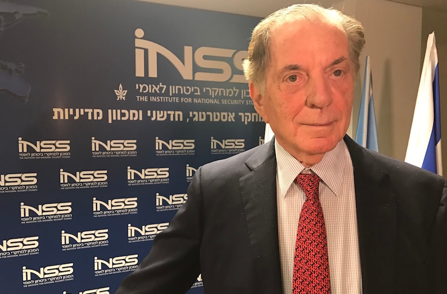 Itamar Rabinovich, a former Israeli ambassador to the U.S., speaking at the Institute for National Security Studies in Tel Aviv, Israel, Nov. 9, 2016. (Andrew Tobin(