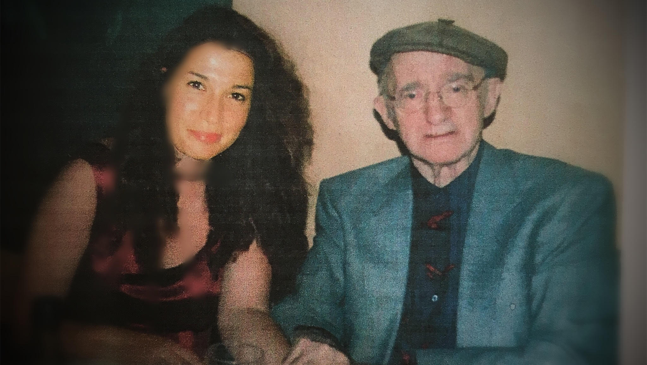 Abraham Sutzkever with his granddaughter Hadas in 2008 in Tel Aviv, Israel. (Courtesy of Hadas Kalderon-Sutzkever)