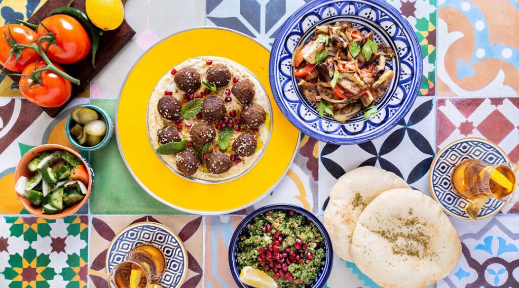 With fusion Emirati-Jewish dishes, a kosher chef blossoms in Dubai ...