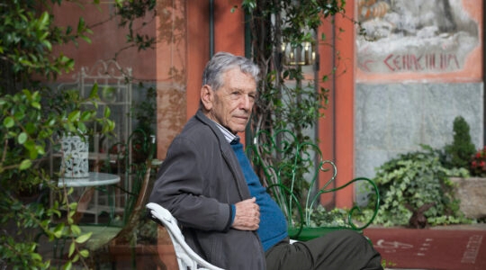 Amos Oz