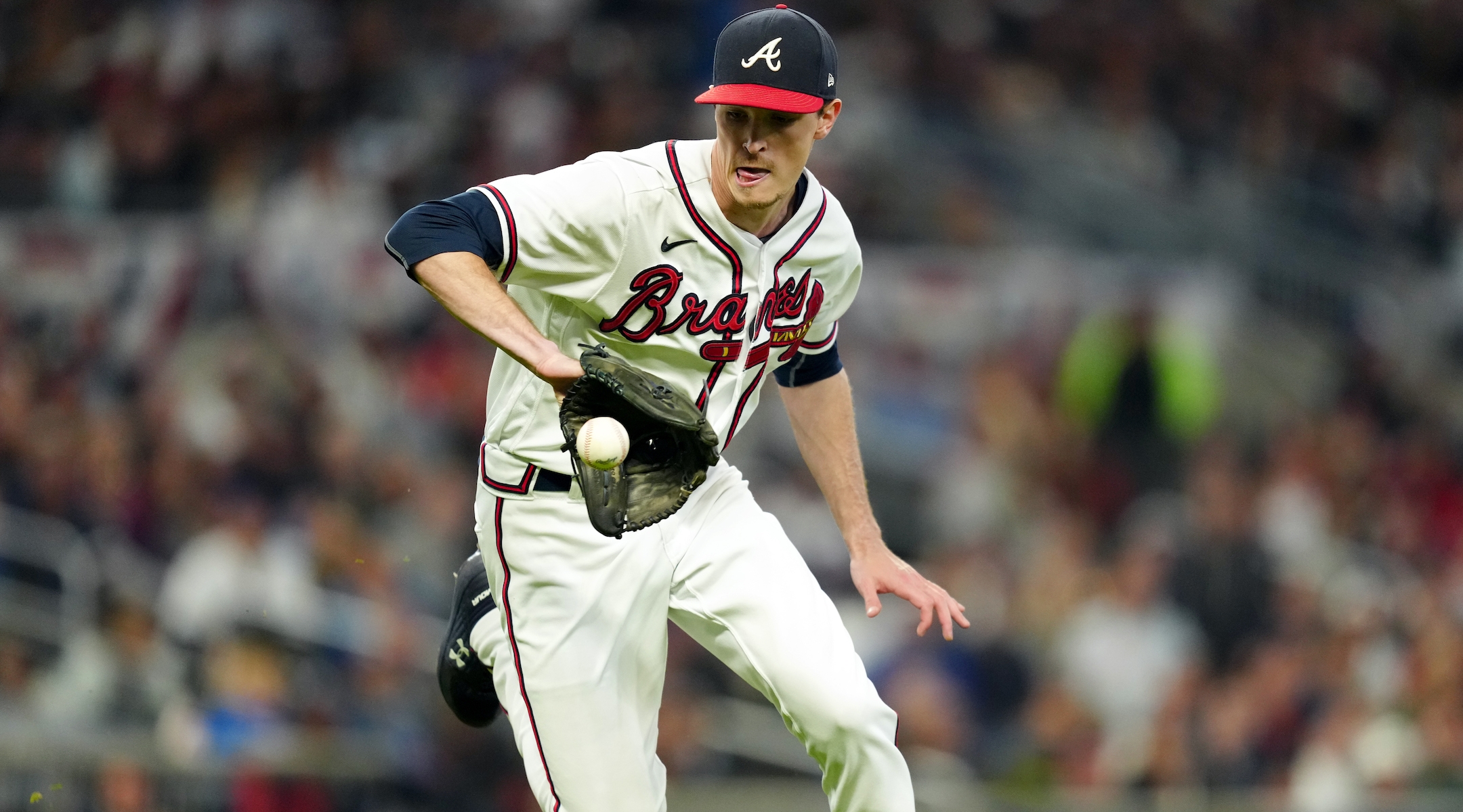 Braves' Fried wins first Gold Glove award