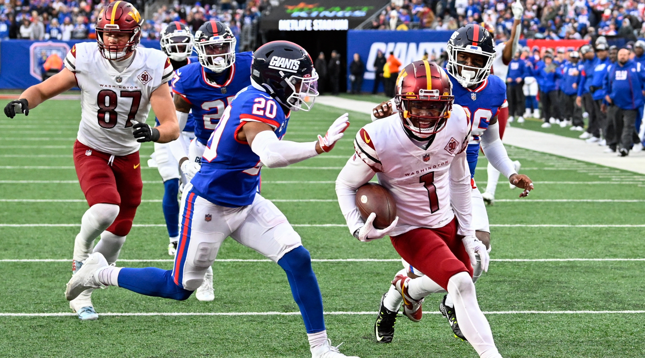 Two future Hall of Famers - Sunday Night Football on NBC