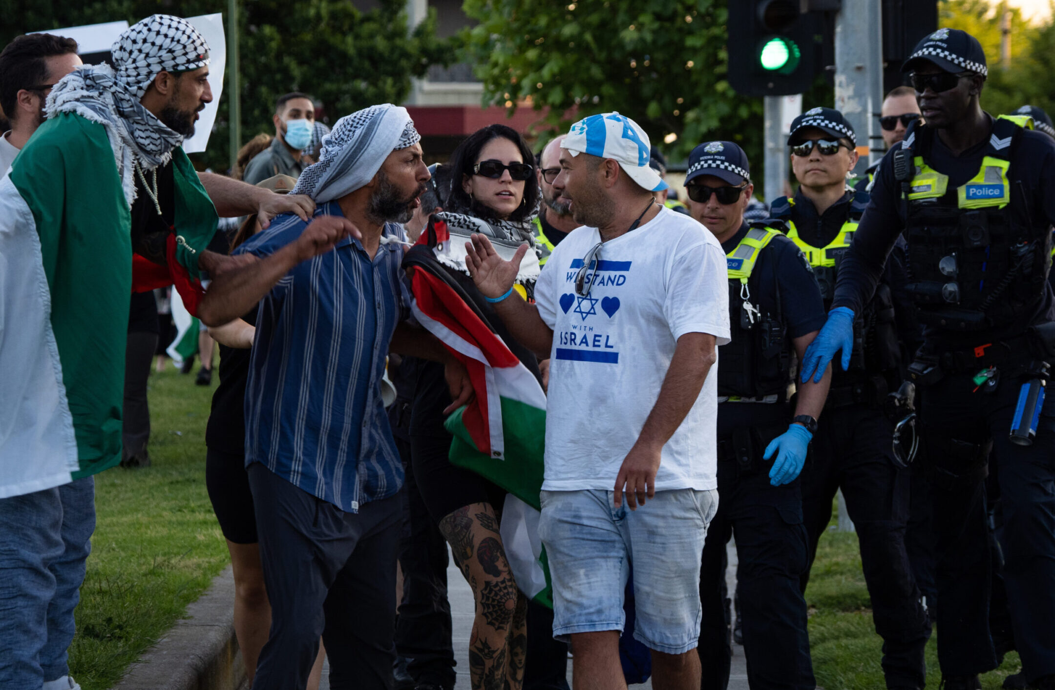 Melbourne Synagogue Evacuated On Shabbat As Tensions Over Israel-Hamas ...