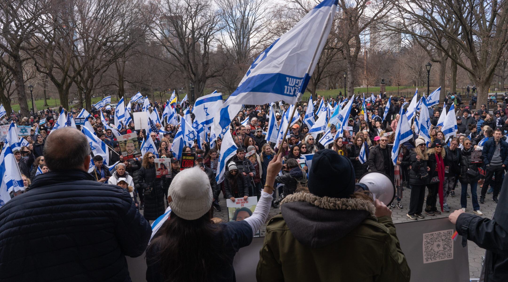 Family members of Hamas hostages lead a crowd at a rally in Central Park, March 10, 2024. (Luke Tress)