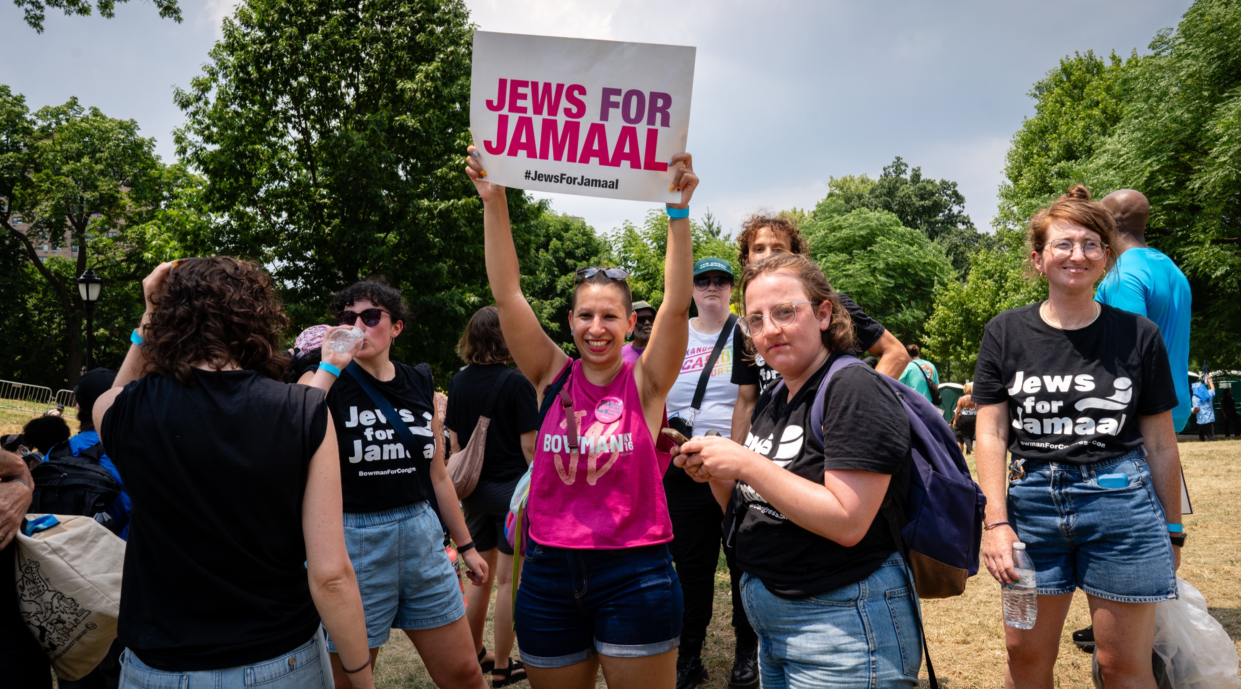 Jewish supporters of Rep. Jamaal Bowman at a campaign rally in the Bronx, June 22, 2024. (Luke Tress)