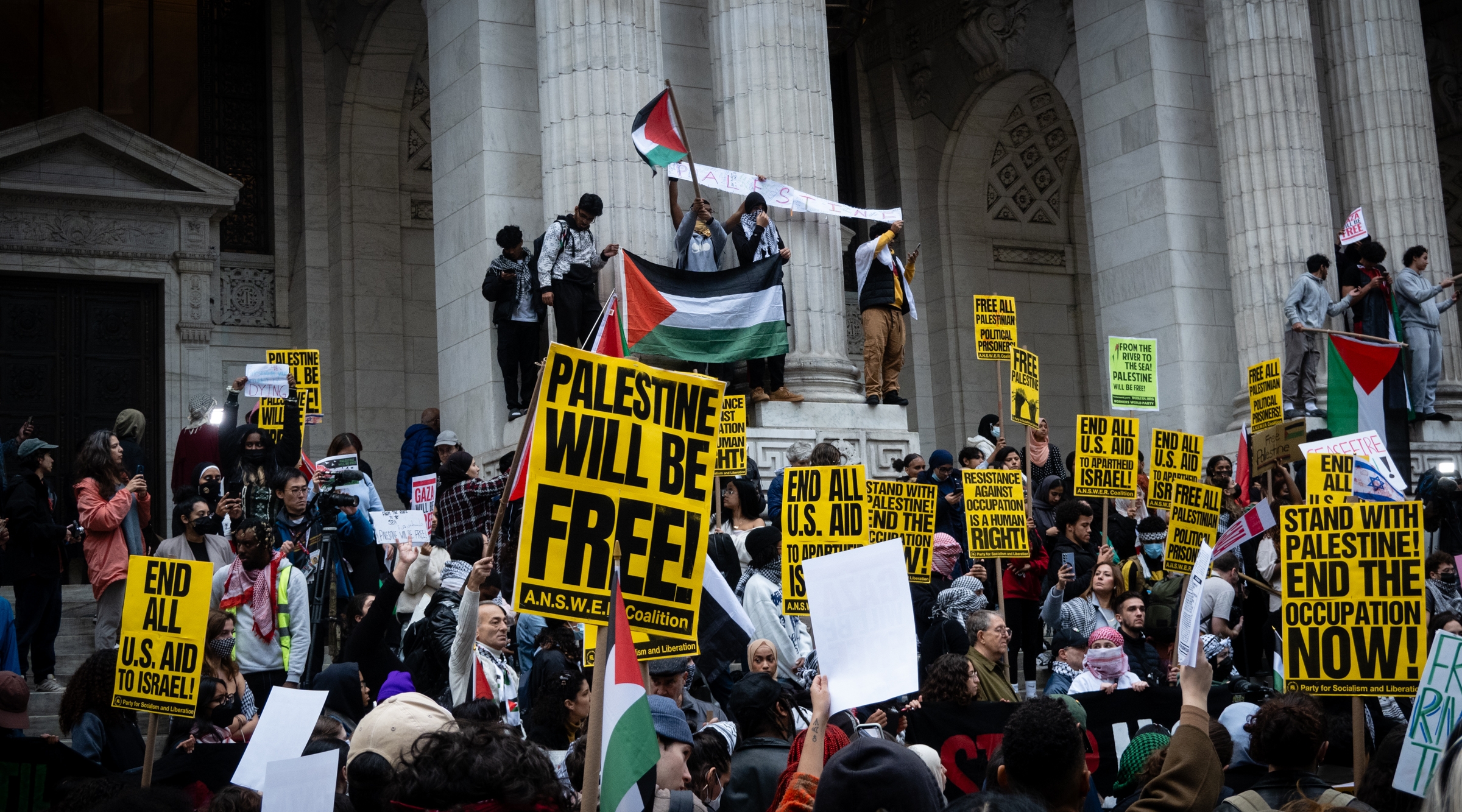 Pro-Palestinian rallies expanded to target city landmarks and holiday events, and brought in groups like high school students, who rallied against Israel at the New York Public Library in midtown Manhattan, Nov. 9, 2023. (Luke Tress)