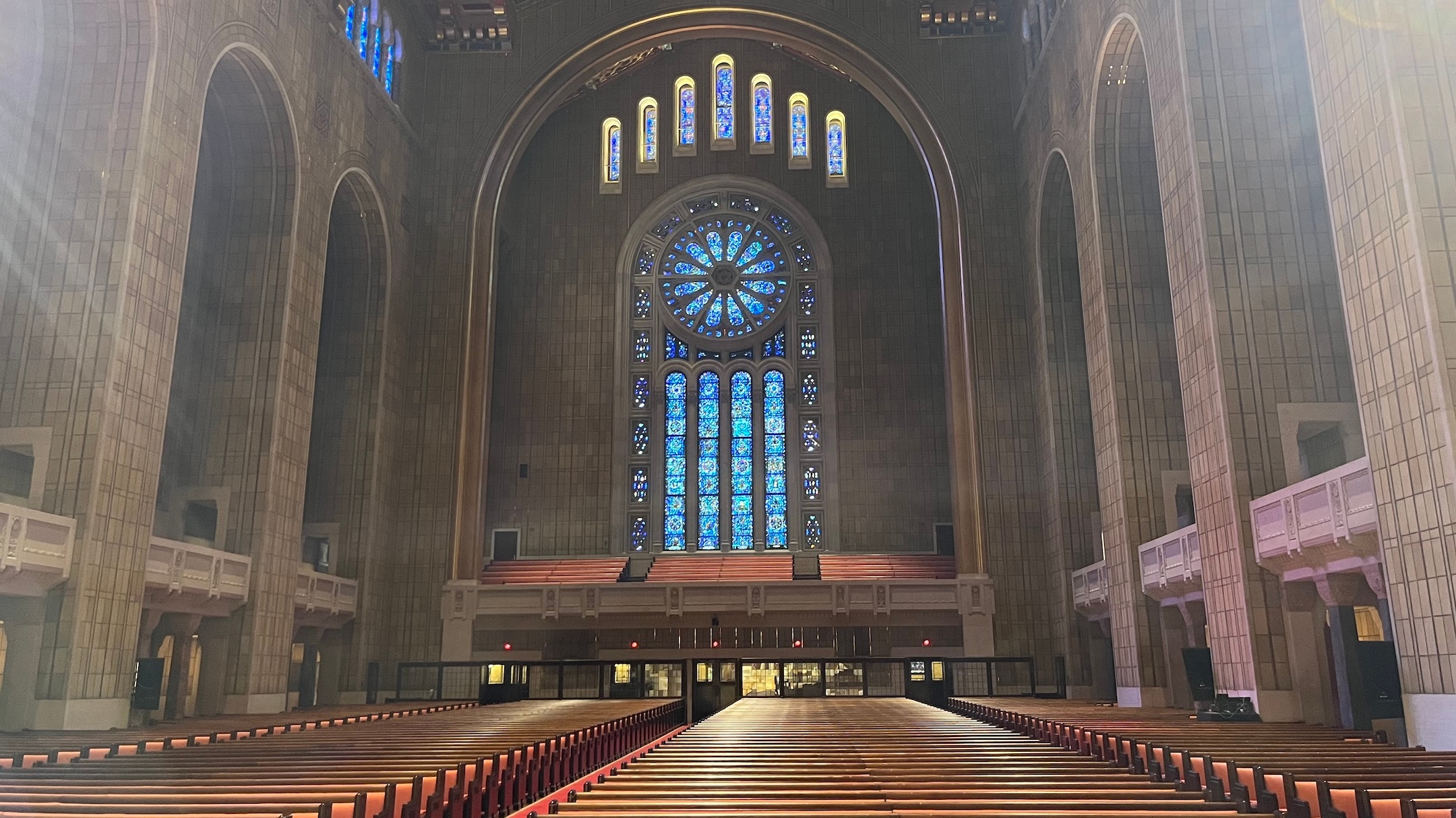 From securing a tortoise to 40 hours of choir rehearsal: How New York’s Temple Emanu-El prepares for the High Holidays