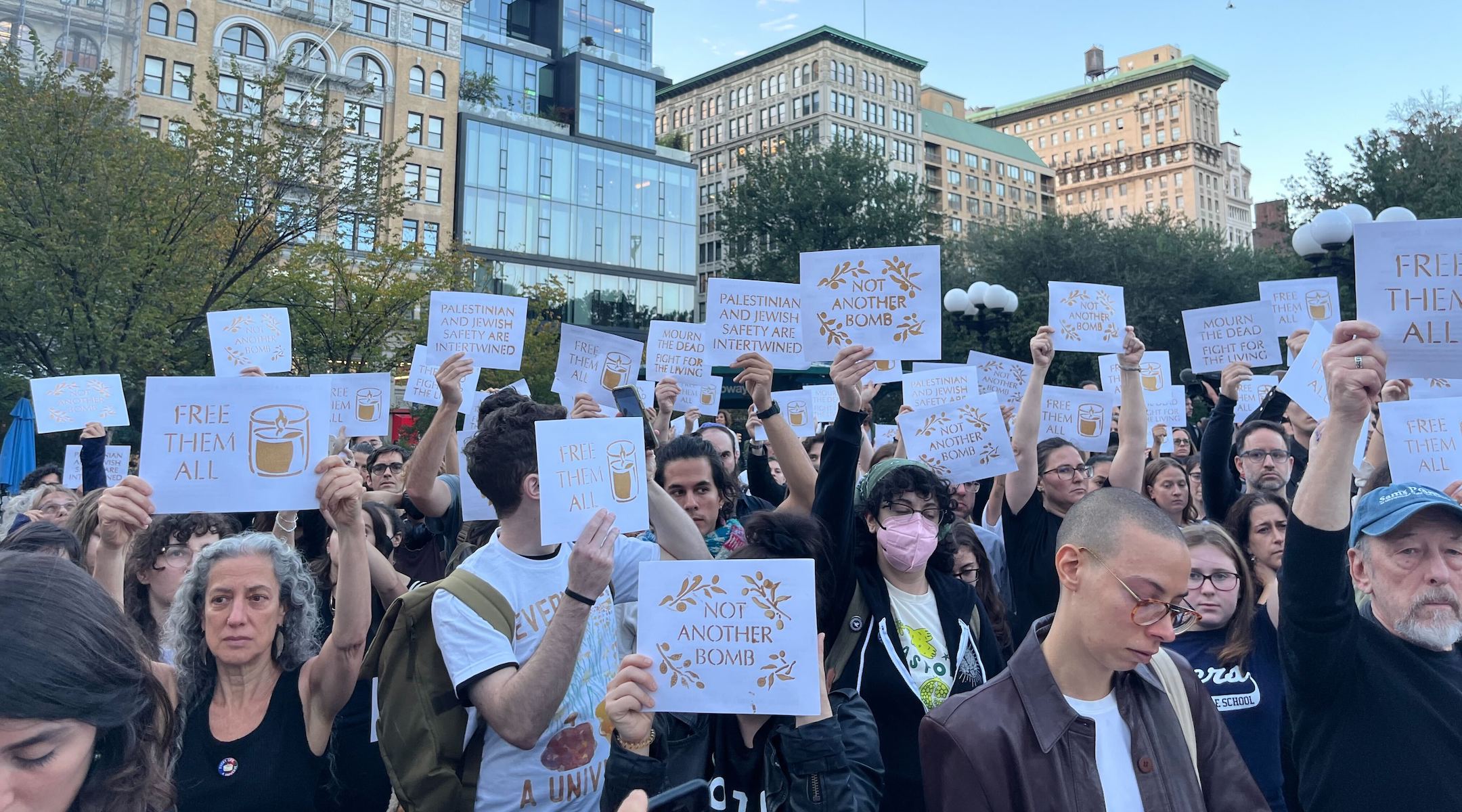 Attendees at a left-wing Jewish rally at Union Square on Oct. 7, 2024 mourned Israelis and Palestinians who had been killed. (Julia Gergely)