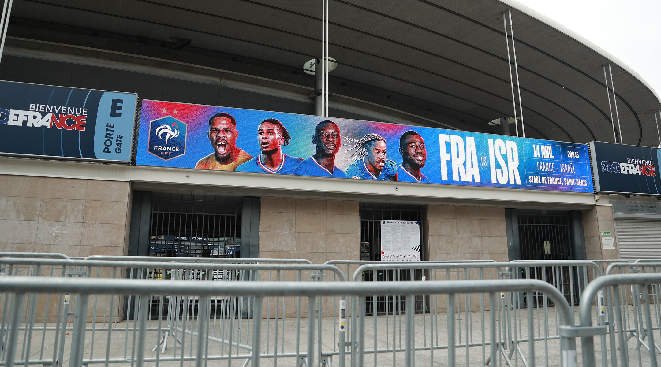 Fearing Amsterdam-style violence, Paris police deploy en masse to France-Israel soccer match