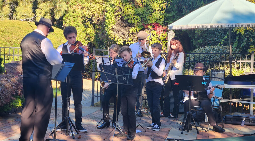 These new klezmer musicians aren’t old enough to drive