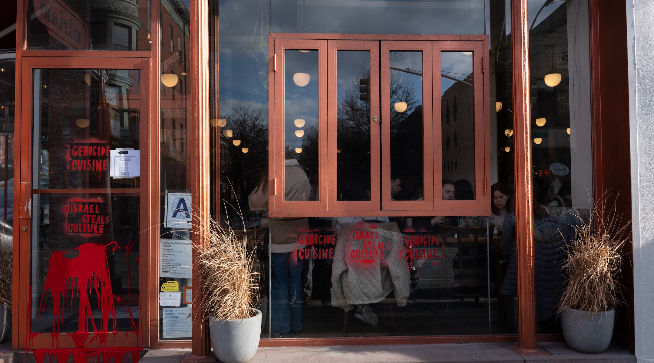 Jewish New Yorkers turn out to support Miriam, a popular Israeli restaurant hit with anti-Israel graffiti